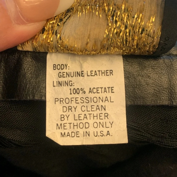 Cach’e Black Red leather color block fitted versatile Moto jacket & Skirt - Picture 9 of 10